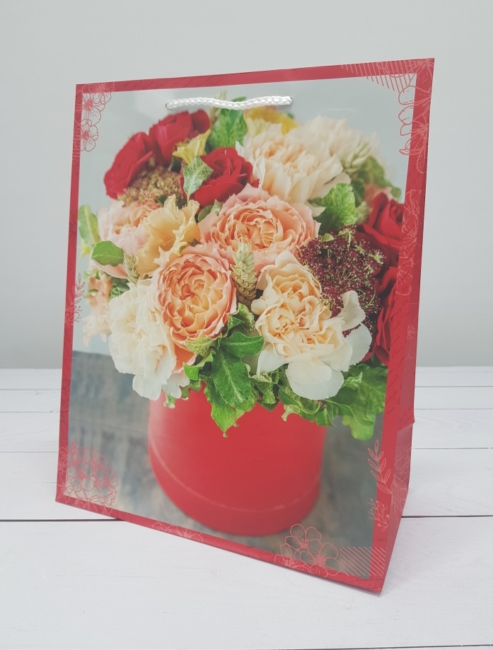 Пакет подарочный "Цветы красный" 26*32*14 см